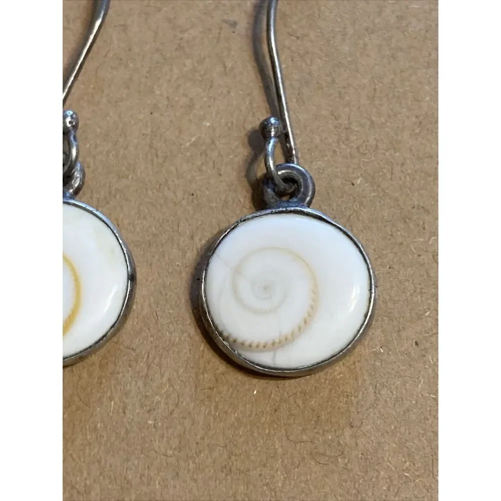 Shiva‎ Eye EARRINGS Sterling Silver Marked 925 Shell hook Artisan Cats eye